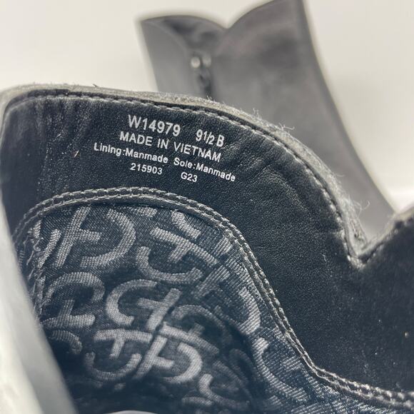 Cole Haan Women's Elyse Black Leather Booties Size 9.5B - Picture 9 of 14